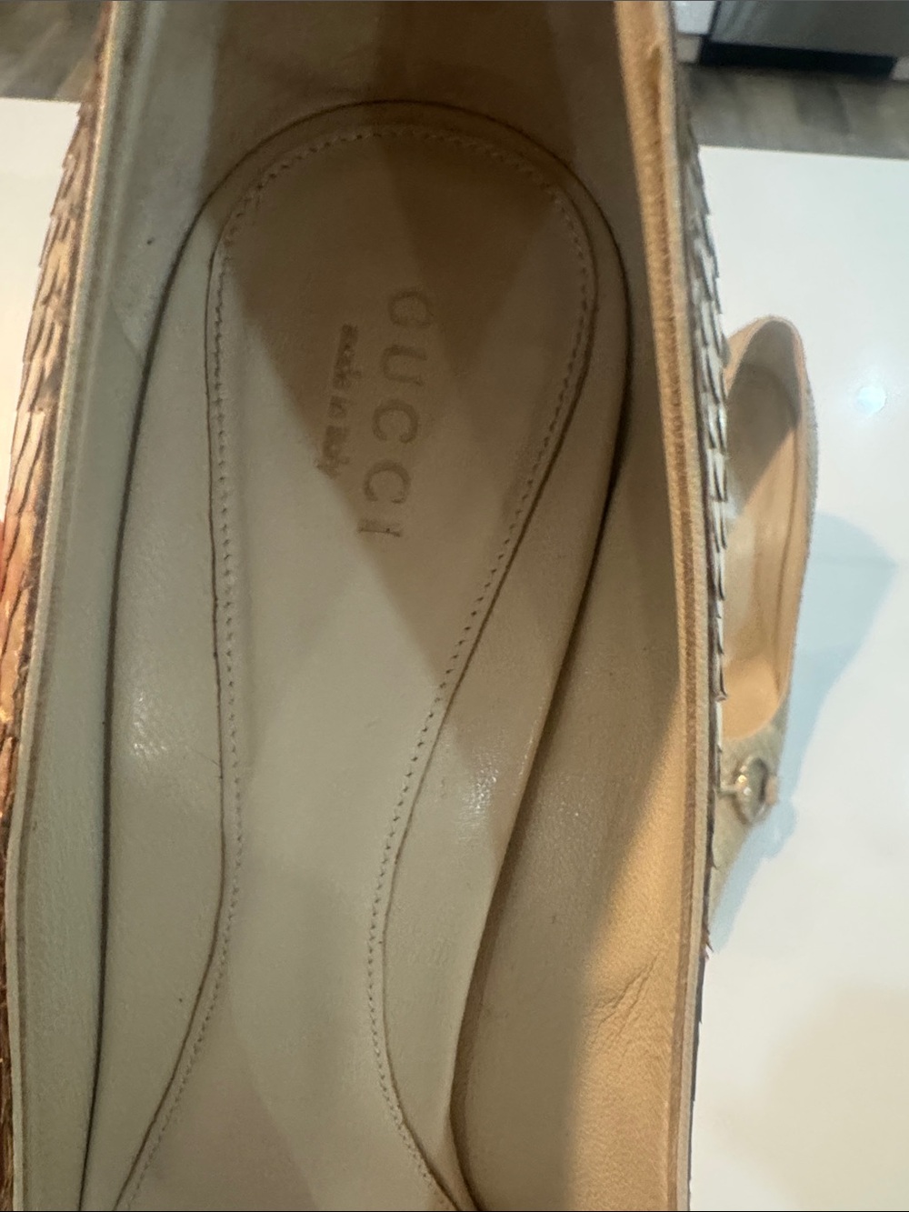 GUCCI 2004 “Tom Ford” Women's Pointed Toe Stiletto Pump in Light Beige -snake - Picture 9 of 17